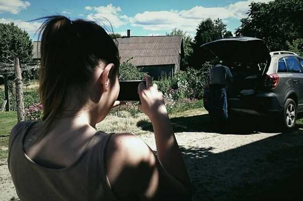 When selling a damaged car to a wrecking yard makes sense